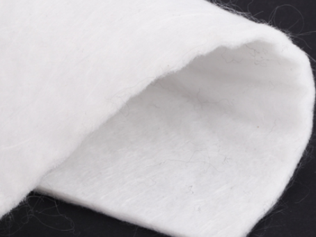 平乐长丝土工布